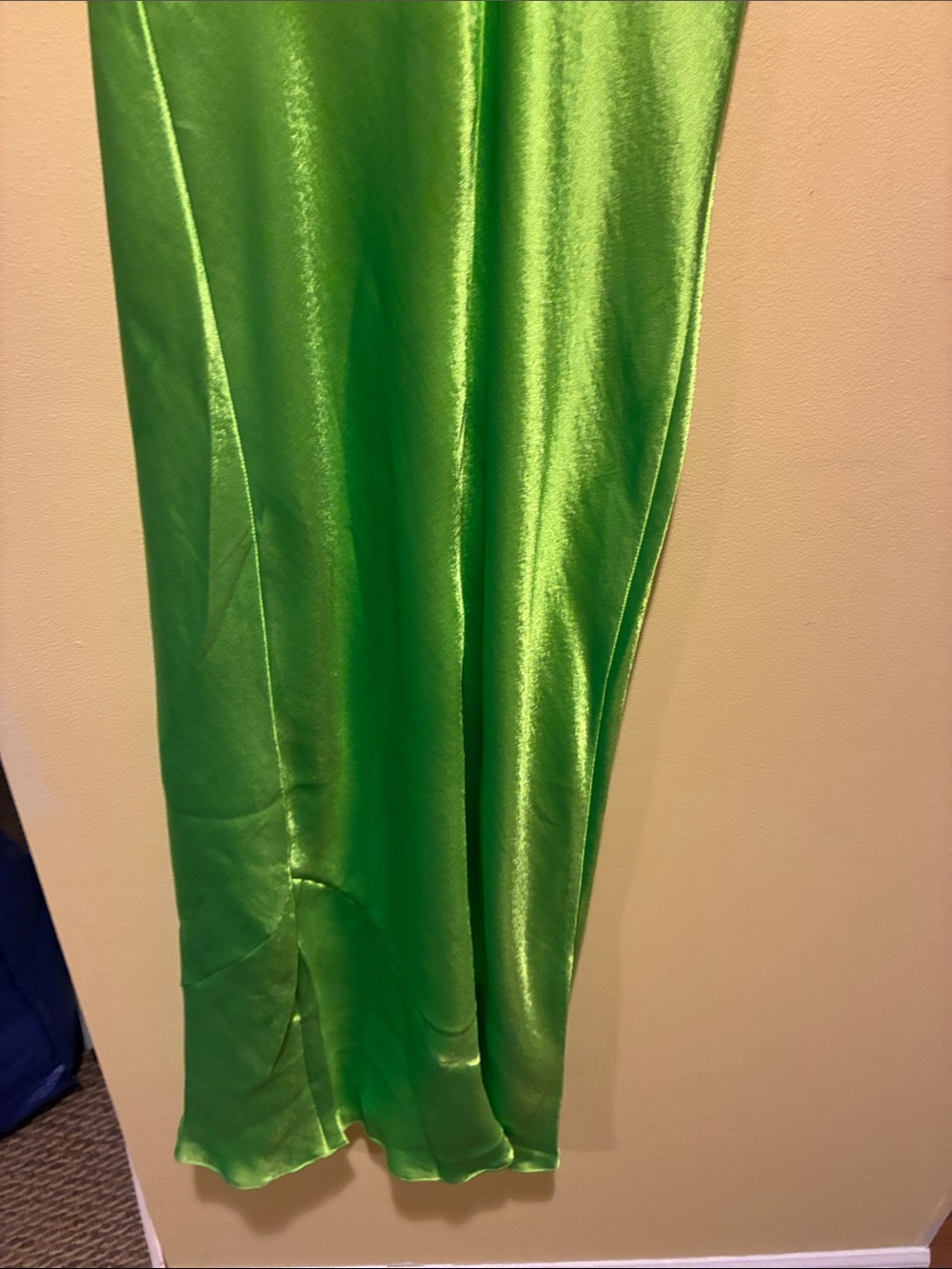 NWT Green Satin V-Neck Slip Dress Sexy Mob Wife S - Picture 14 of 14